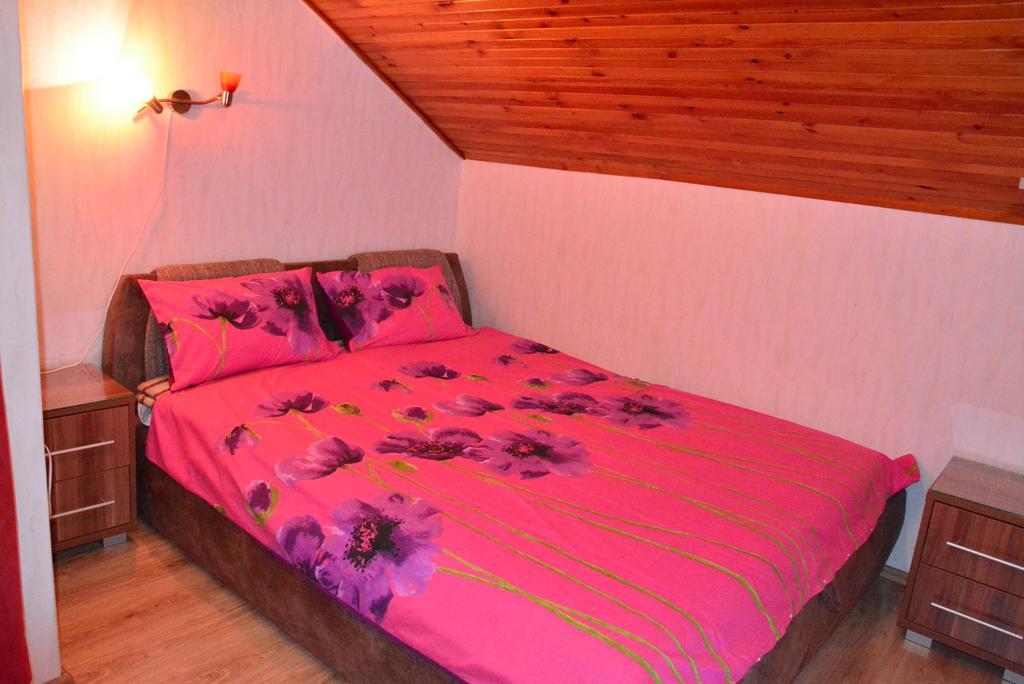 Rózsa nyaralóház Balatonboglár Exterior foto