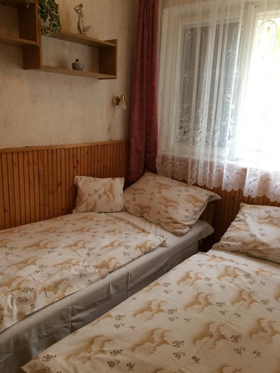Rózsa nyaralóház Balatonboglár Exterior foto